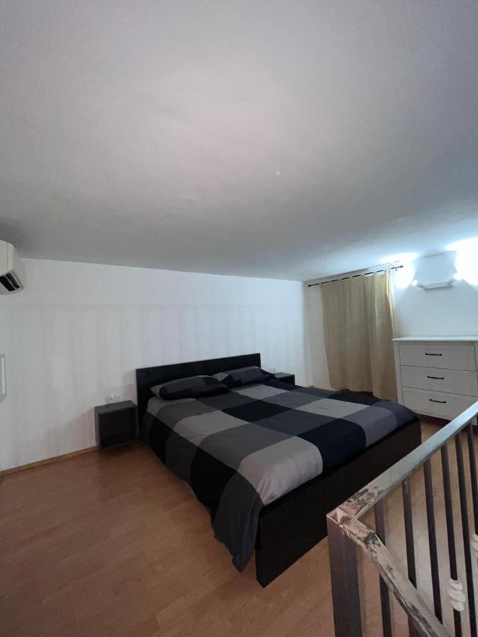 App Piazza Nicola Apartment
